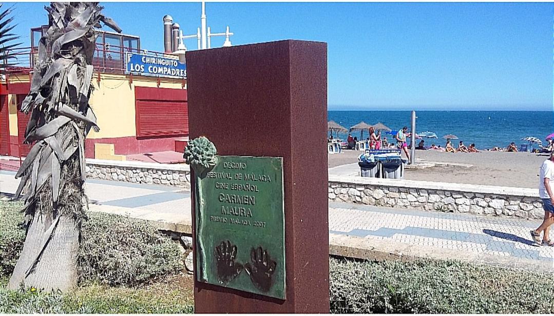 On The Beach! Frente Al Paseo Maritimo, Parking Y Piscina Málaga Exterior foto
